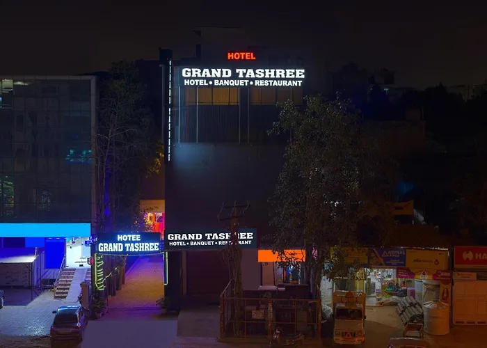 The Grand Tashree At Delhi Airport